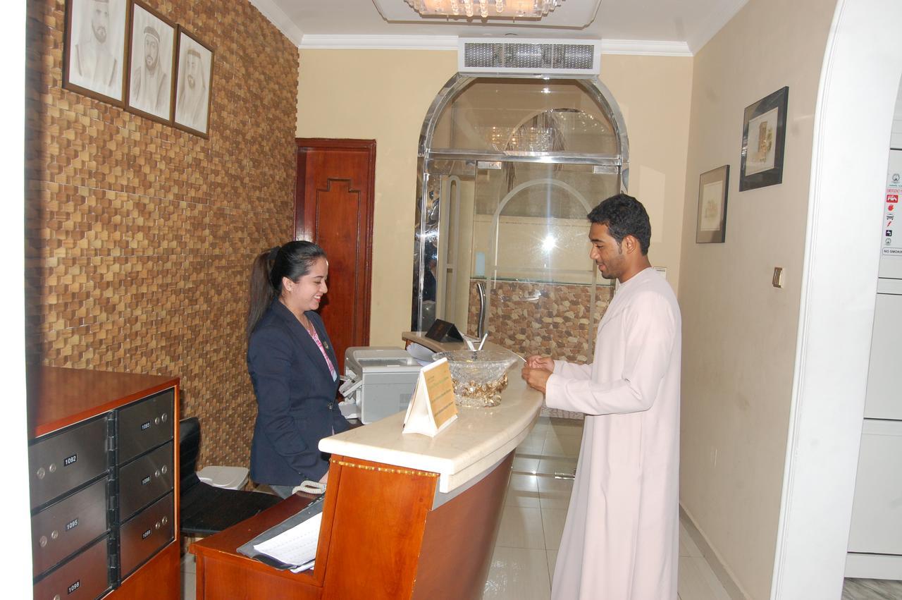 Al Amwaj Hotel Schardscha Exterior foto